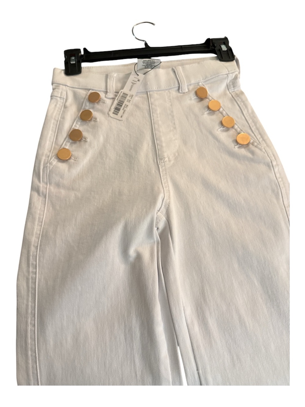 Anna & Ava White Wide-Leg Jeans with Gold Buttons